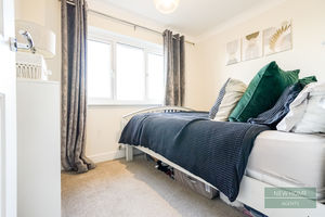 Photo 16- click for photo gallery